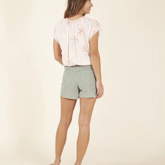 Carve Designs Oahu Hi Rise 4" Short SZ 0 Thyme NWT - Picture 3 of 4